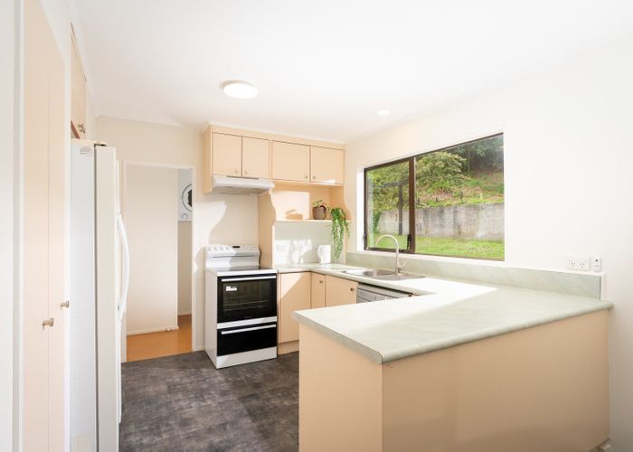  at 98 Allington Road, Karori, Wellington, Wellington