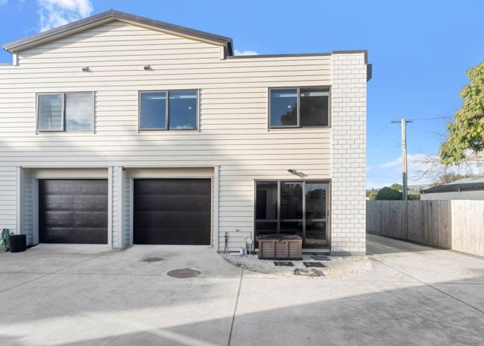  at 8A Cosgrave Road, Papakura, Papakura