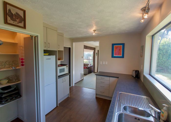  at 2/14 Merrin St, Avonhead, Christchurch City, Canterbury