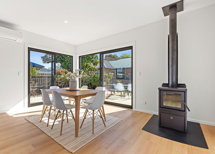  at 37 Sullivan Avenue, Woolston, Christchurch City, Canterbury