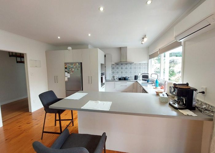  at 199 Woodlands Park Road, Titirangi, Auckland