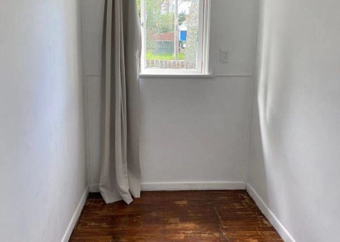  at 81 Woodglen Road, Glen Eden, Auckland