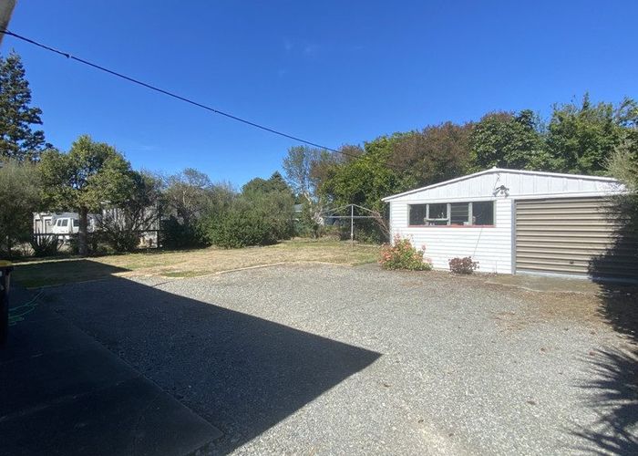  at 105 Oxford Street, Lansdowne, Masterton