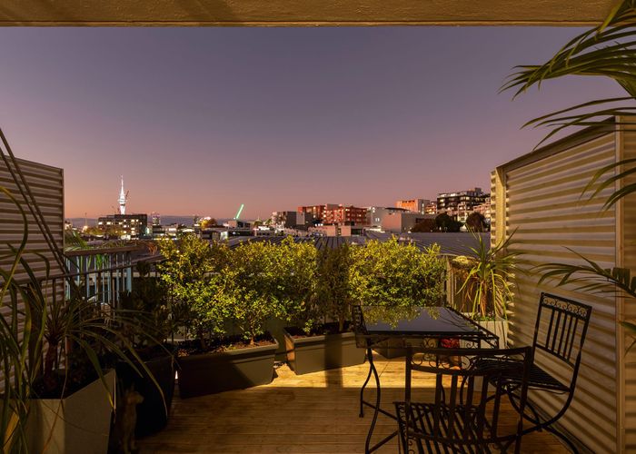  at 33M Charlotte Street, Eden Terrace, Auckland
