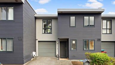  at 18 Saintly Lane, Avondale, Auckland