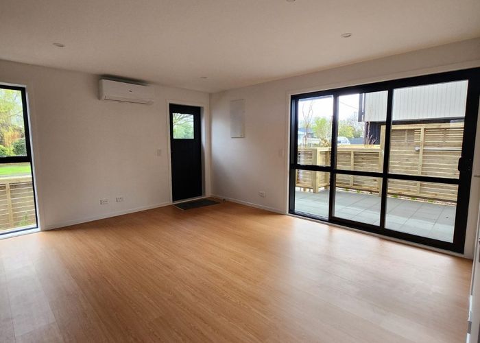  at 1/8 Victoria Street, Ebdentown, Upper Hutt