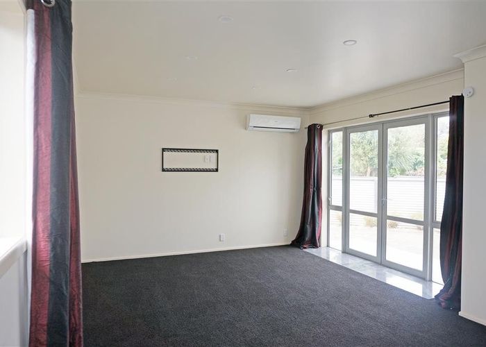  at 124  Newcastle Street, Windsor, Invercargill, Southland
