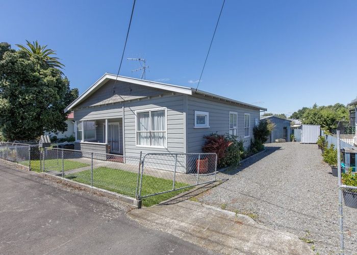  at 15 Waverley Street, Waipawa, Waipawa