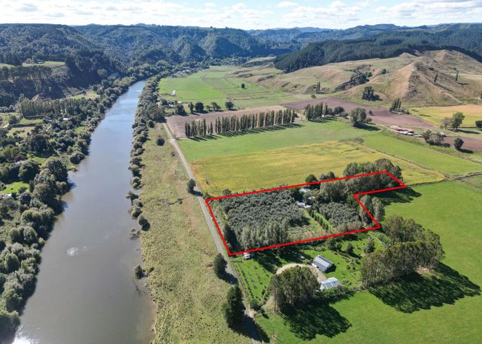  at 408 Kaiwhaiki Road, Whanganui
