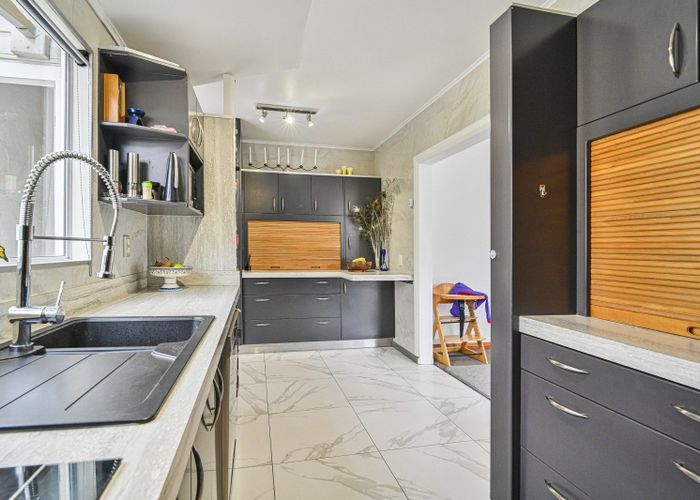  at 301 Park Road North, Parkvale, Hastings