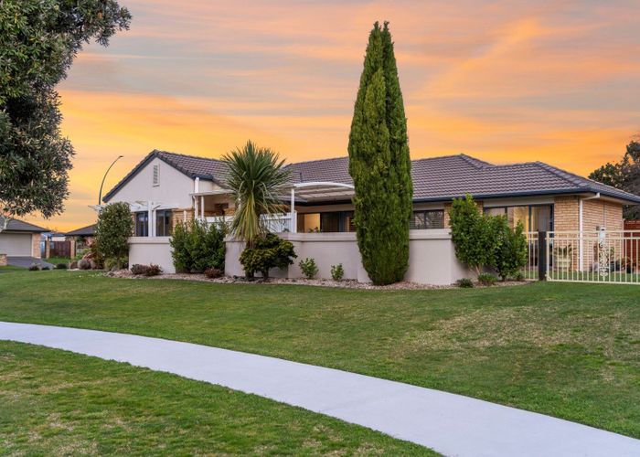  at 2 Carlsberg Place, Papamoa Beach, Papamoa