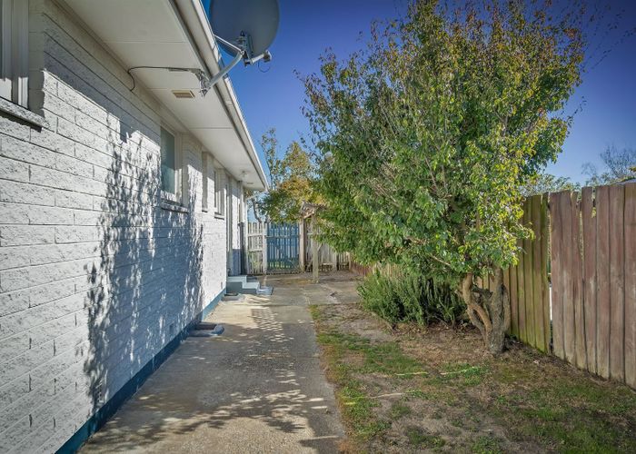  at 24 West-Watson Avenue, Hillmorton, Christchurch