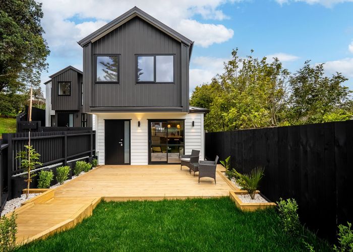  at 1/24 Beatrice Avenue, Hillcrest, North Shore City, Auckland