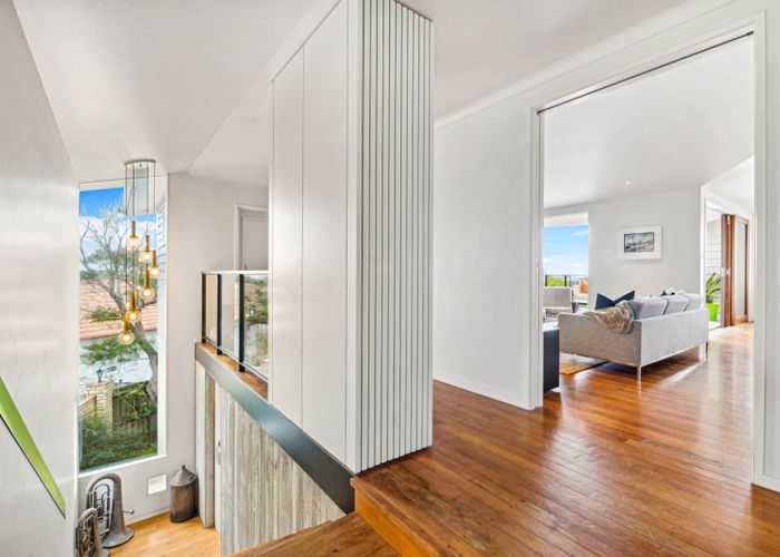  at 50 Exmouth Road, Northcote, Auckland