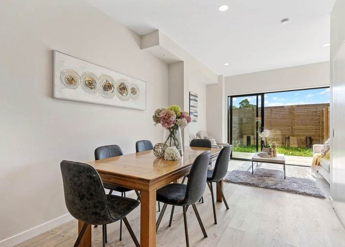  at Unit 13/200 Sunnynook Road, Totara Vale, North Shore City, Auckland