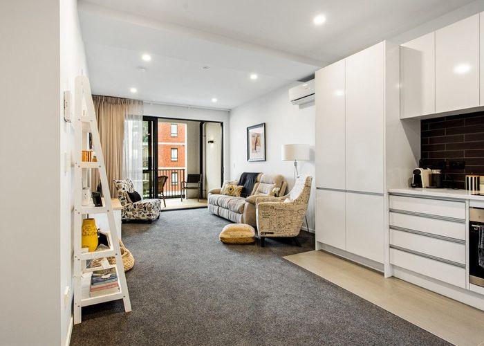  at 114/81 Mapou Road, Hobsonville, Auckland