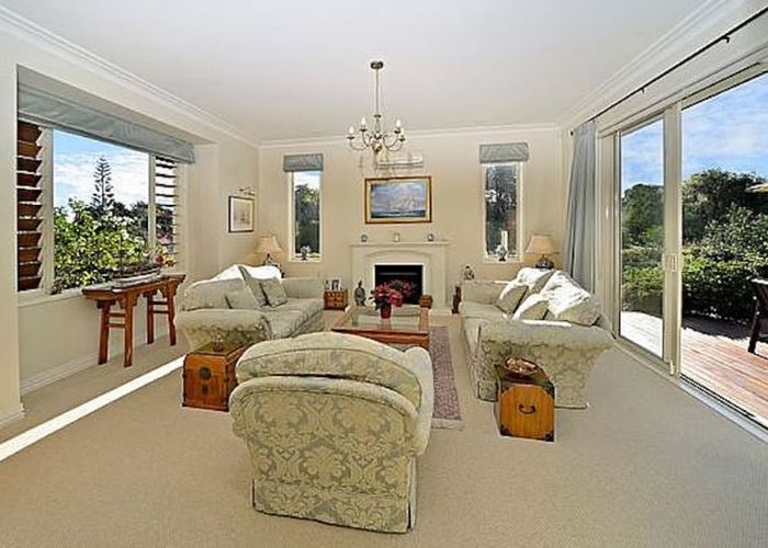  at 3A Inchinnam Road, Flat Bush, Auckland