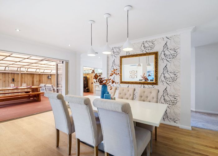  at 12 English Oak Drive, Schnapper Rock, North Shore City, Auckland