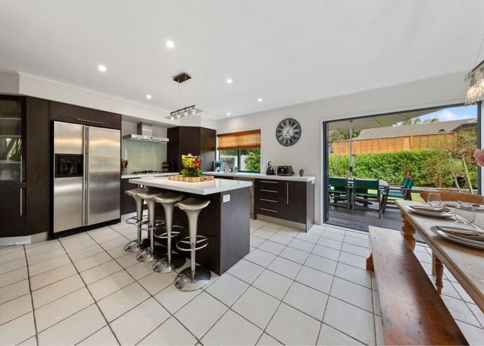  at 30 Simon Owen Place, Golflands, Manukau City, Auckland