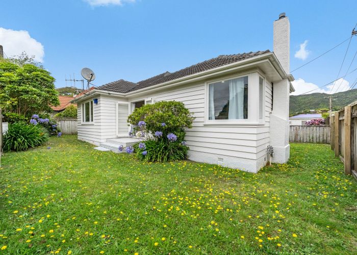  at 7 Marshall Street, Karori, Wellington, Wellington