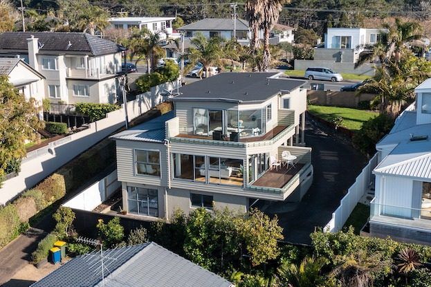 at 41 Aberdeen Road, Castor Bay, Auckland
