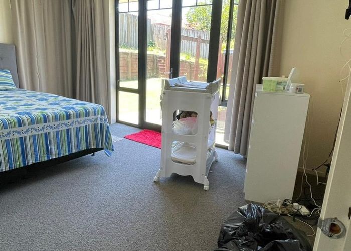  at 13 De Havilland Drive, Goodwood Heights, Auckland