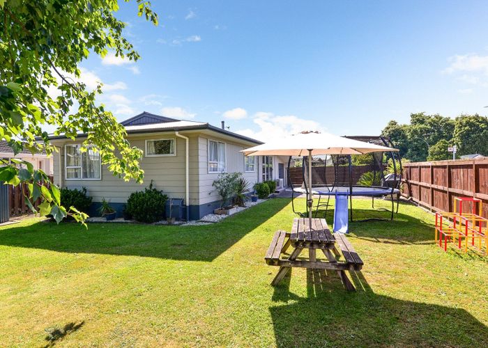  at 404 Kahikatea Drive, Dinsdale, Hamilton