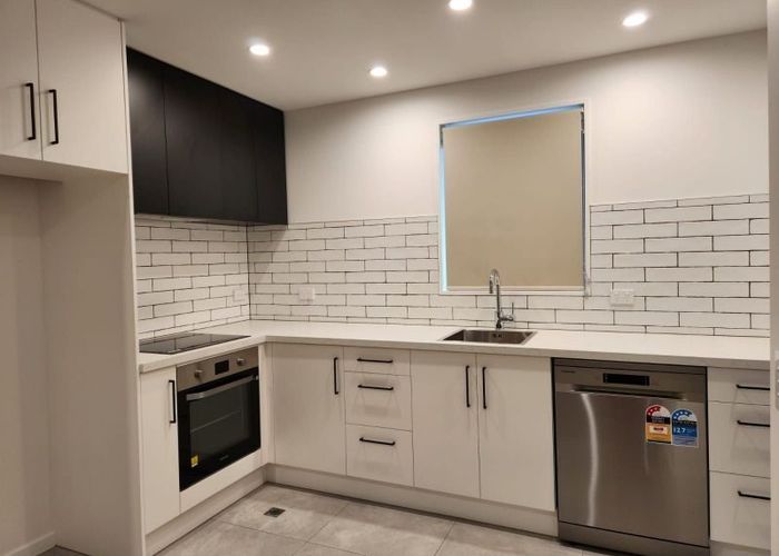  at 2/26 Swanns Rd, Richmond, Christchurch City, Canterbury