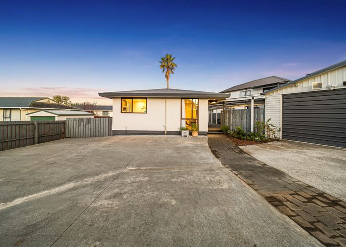  at 410 Swanson Road, Ranui, Waitakere City, Auckland