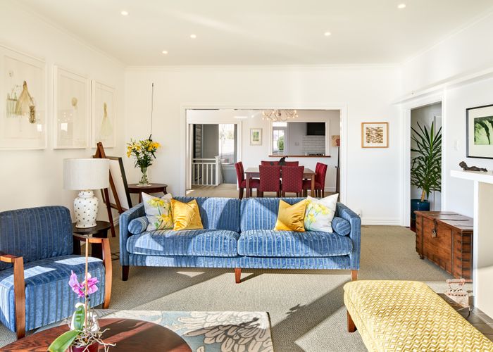  at 68 The Crescent, Roseneath, Wellington