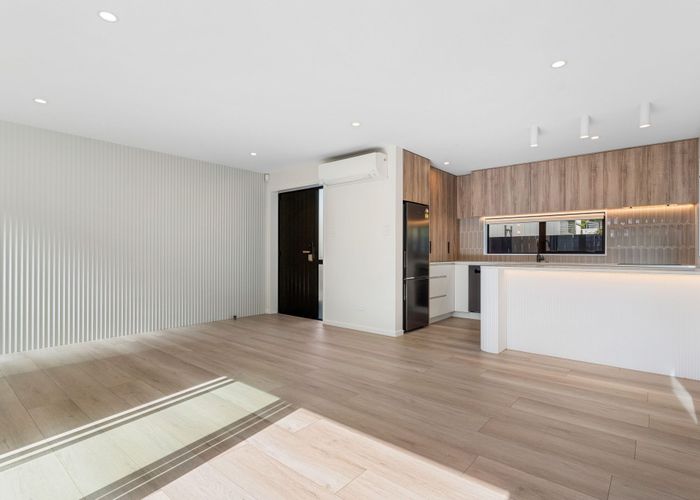  at 16B Moa Road, Point Chevalier, Auckland City, Auckland