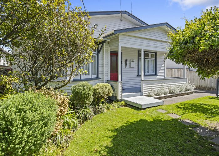  at 16 Bouverie Street, Petone, Lower Hutt