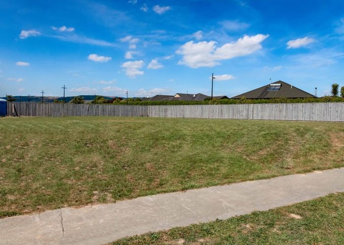  at 52 Johnstone Drive, Fitzherbert, Palmerston North