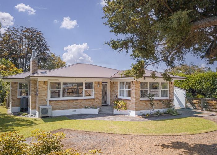  at 6 Bracken Street, Leamington, Cambridge