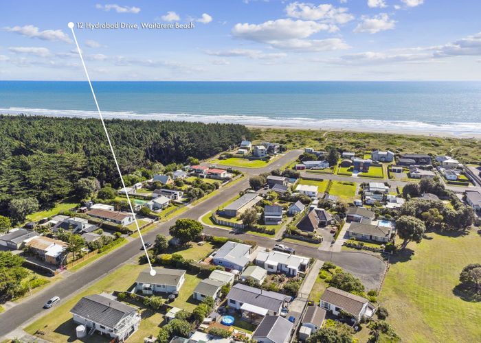  at 12 Hydrabad Drive, Waitarere Beach, Levin