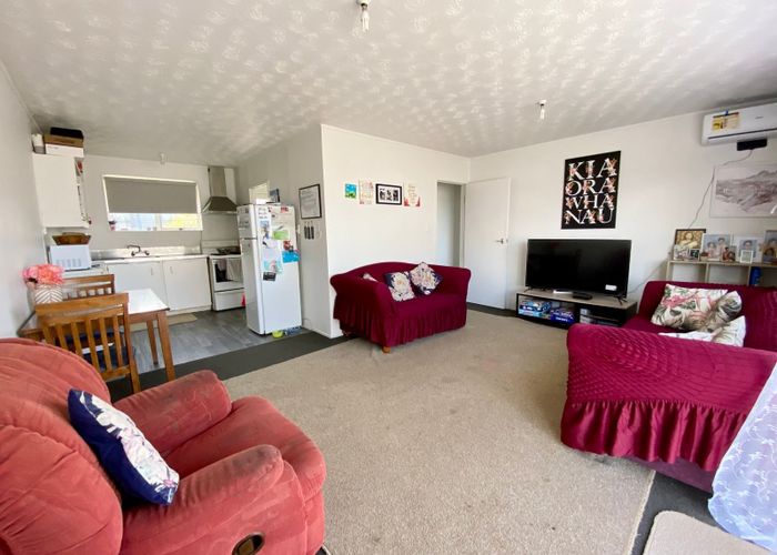  at 2/109 Wharf road, Te Atatu Peninsula, Waitakere City, Auckland