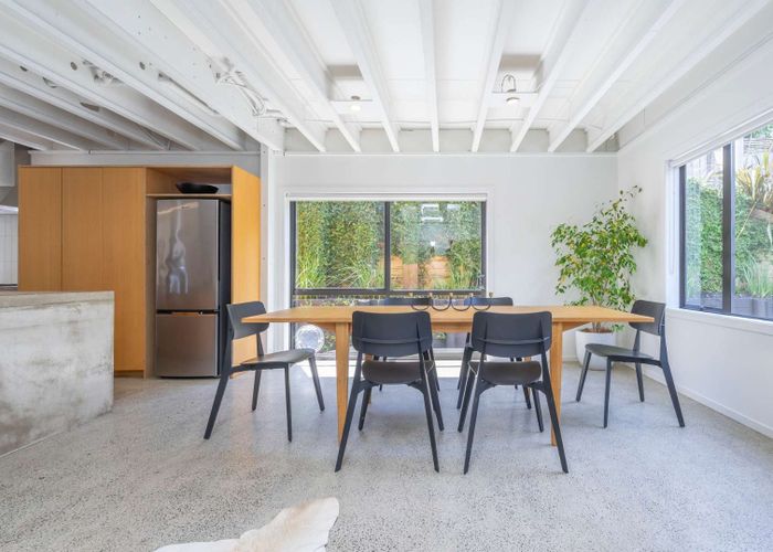  at 2/17 Monte Cassino Place, Birkdale, North Shore City, Auckland