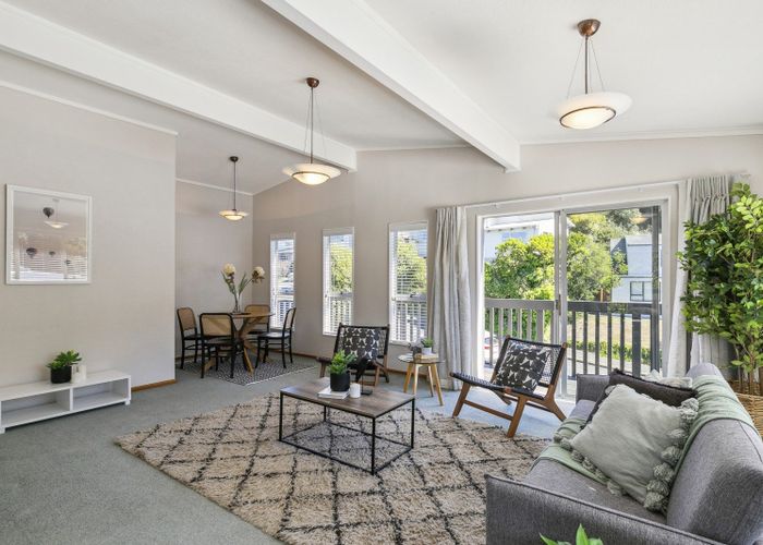  at 17 Westhaven Drive, Tawa, Wellington