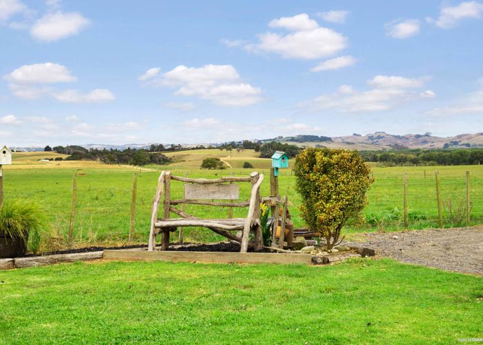  at 393 Aka Aka Road, Pukekohe