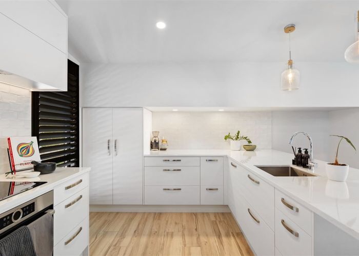  at 4/22 Peterborough Street, Christchurch Central, Christchurch