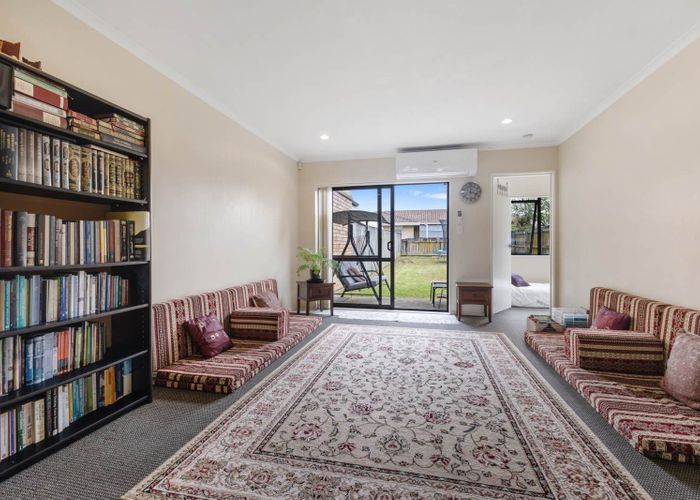  at 86c Naylors Drive, Mangere, Manukau City, Auckland