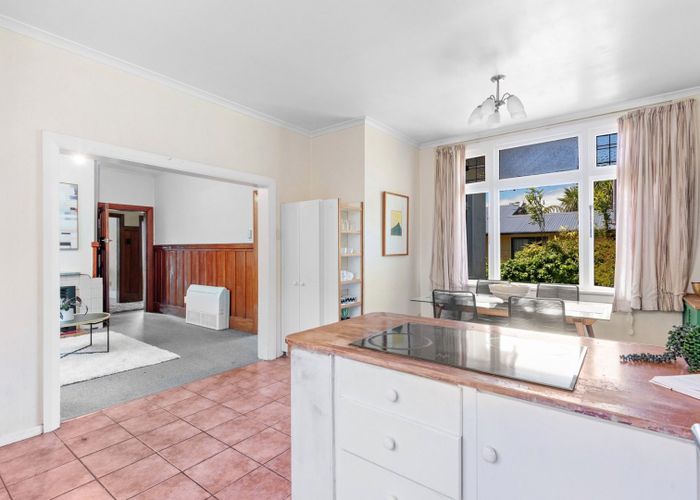  at 8 Traquair Street, Corstorphine, Dunedin