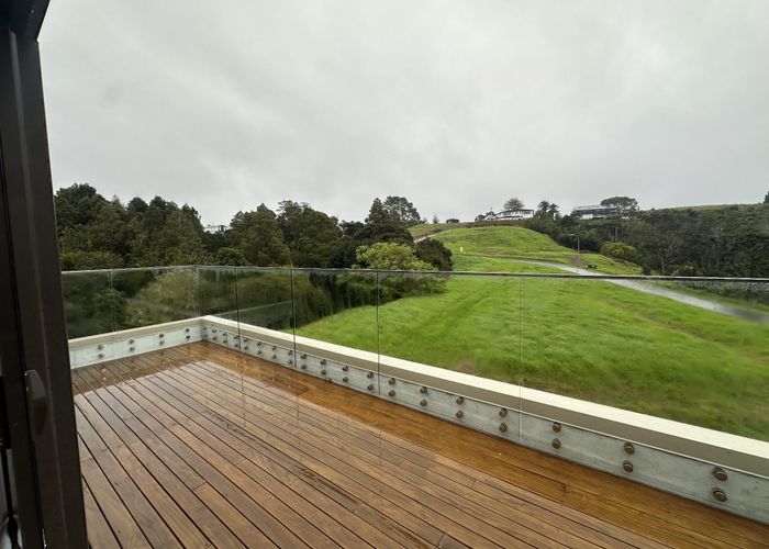  at 2/1/80A Vaughans Road, Long Bay, North Shore City, Auckland