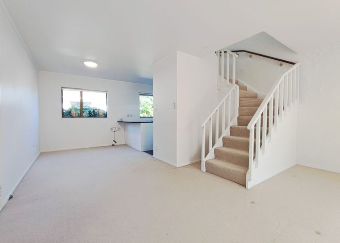  at 1/132a Taylors Road, Mount Albert, Auckland City, Auckland