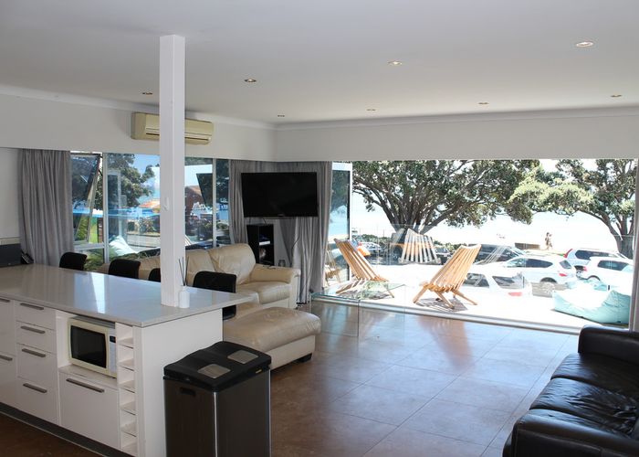  at 3/251 Tamaki Drive, Kohimarama, Auckland