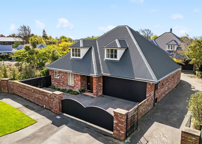  at 85 Kahu Road, Fendalton, Christchurch