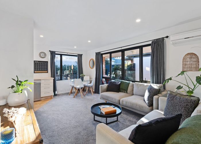  at 3/85 Yaldhurst Road, Sockburn, Christchurch