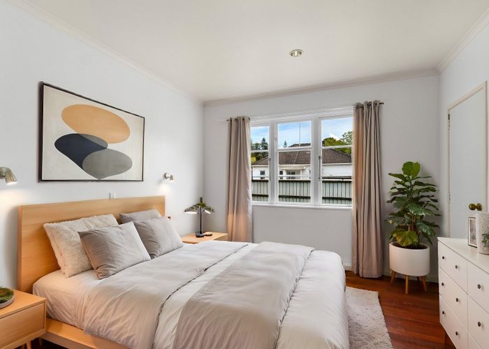  at 32 Charlemont Street, Whitiora, Hamilton