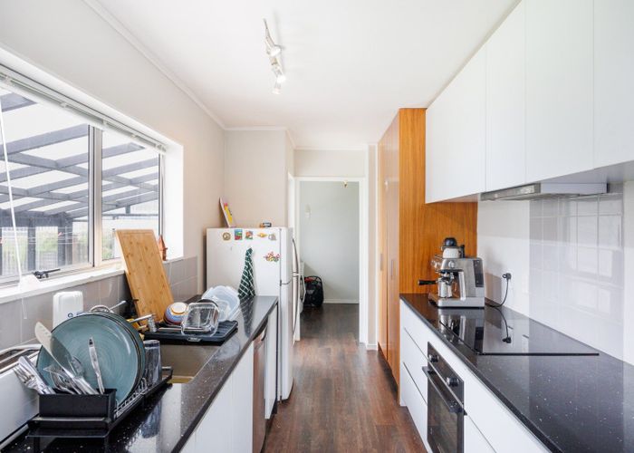  at 86 Benmore Avenue, Cloverlea, Palmerston North, Manawatu / Whanganui