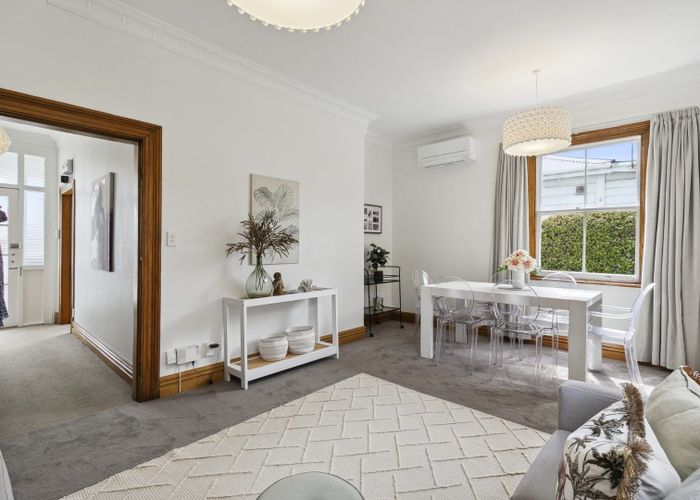  at 8 Moir Street, Mount Victoria, Wellington